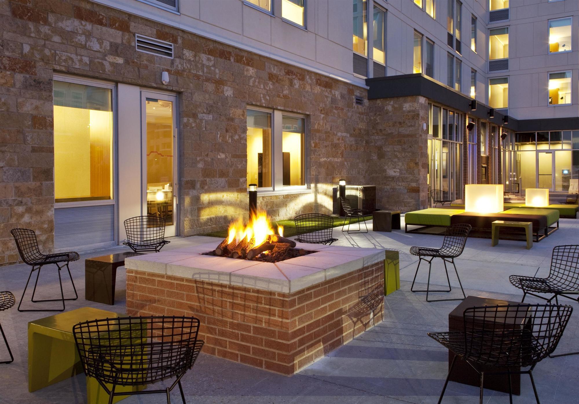 Aloft Hotel Frisco Luaran gambar